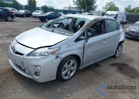 2010 Toyota Prius V from USA, damaged, VIN JTDKN3DUXA0079817